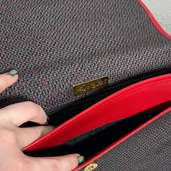 Pre loved - Vintage YSL Women's crossbody / messenger bag - Picture 9 of 12